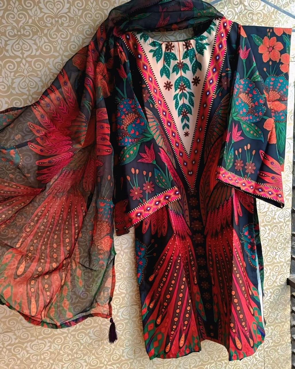 𝐏𝐫𝐞𝐦𝐢𝐮𝐦 𝐃𝐢𝐠𝐢𝐭𝐚𝐥 𝐏𝐫𝐢𝐧𝐭𝐞𝐝 𝟑-𝐏𝐢𝐞𝐜𝐞 𝐒𝐞𝐭